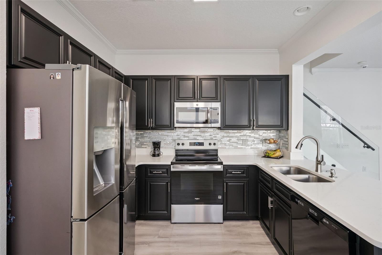 VISTAS AT LAKE HOWELL - Residential