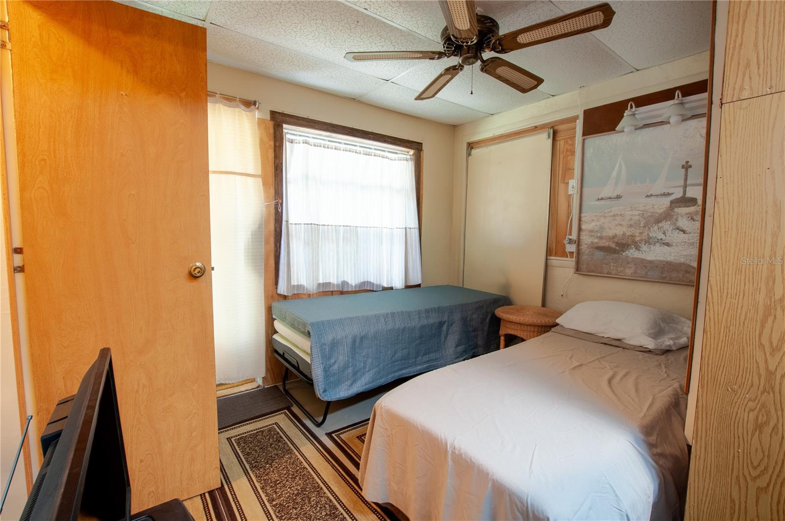 COUNTRY RANCHES - Residential