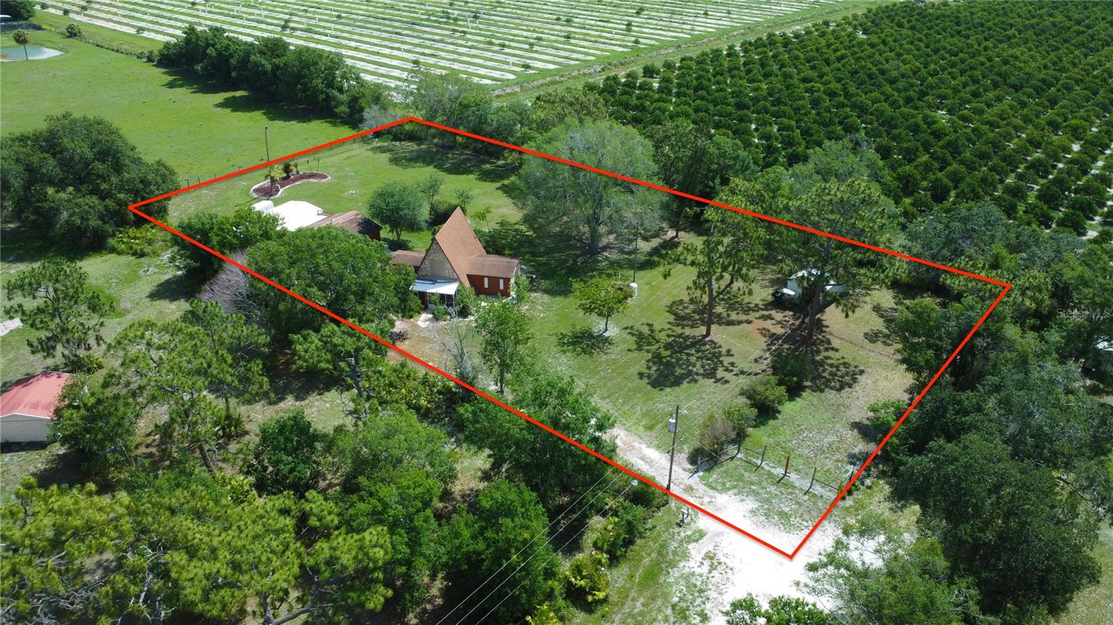 COUNTRY RANCHES - Residential
