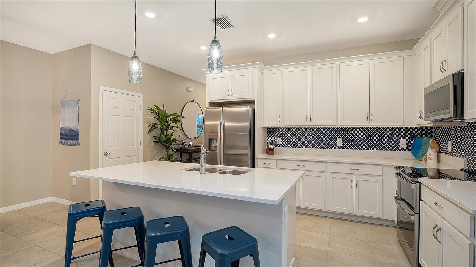 NAUTIQUE/WATERSIDE - Residential