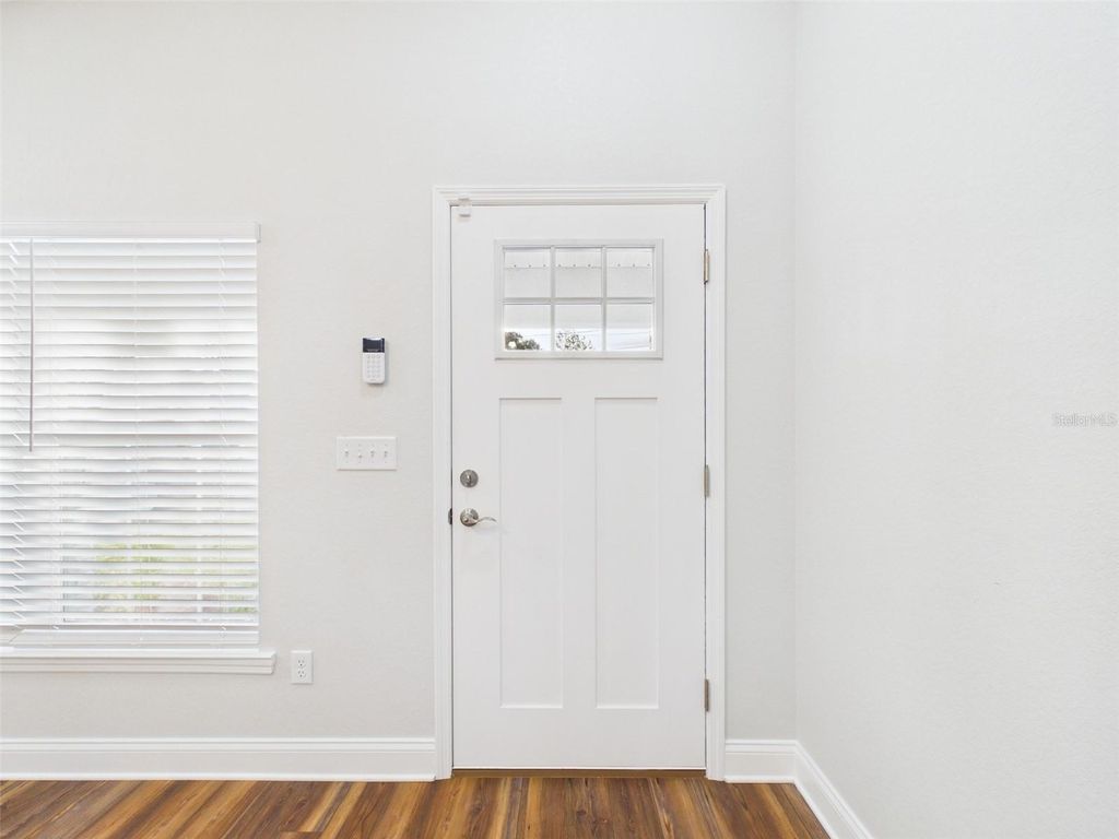 Photo of 837 N Lincoln Avenue, Lakeland, FL 33815 (MLS # P4938170)