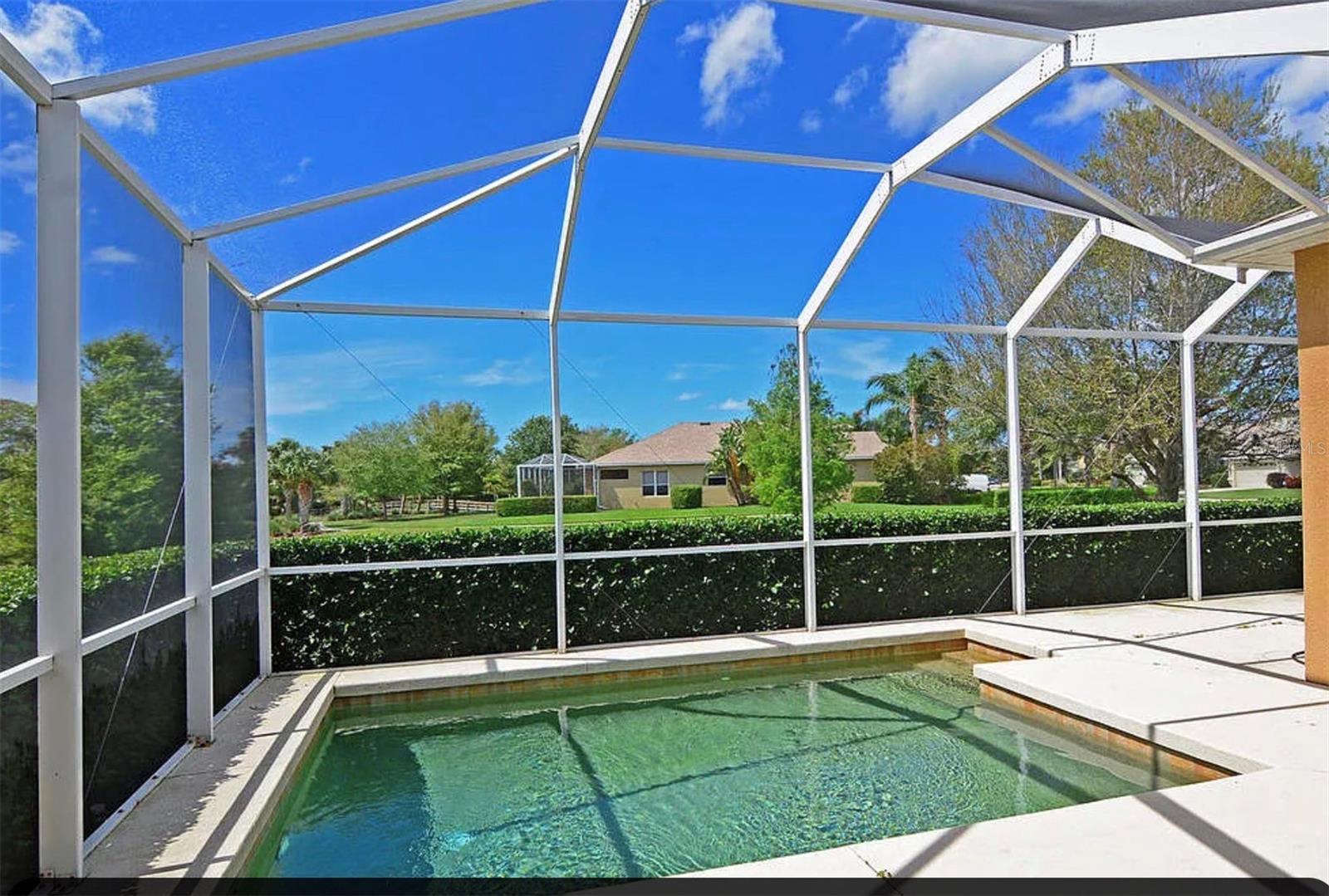 PALMA SOLA TRACE - Residential