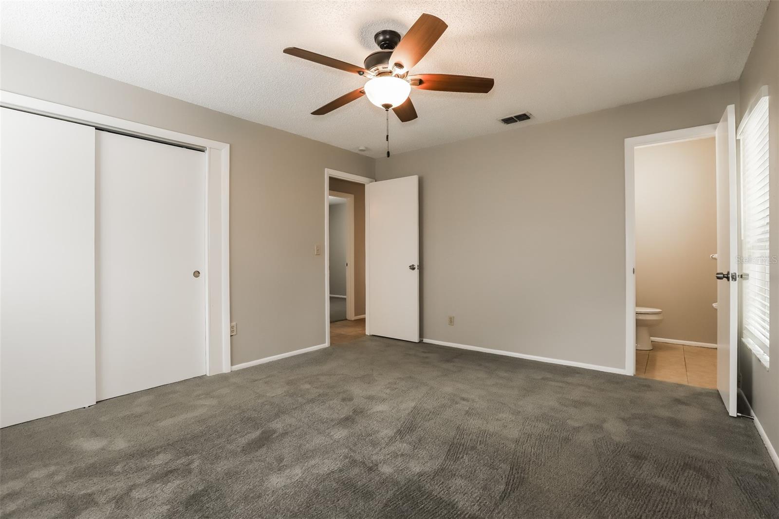 HIGHLAND COURT - Residential Lease
