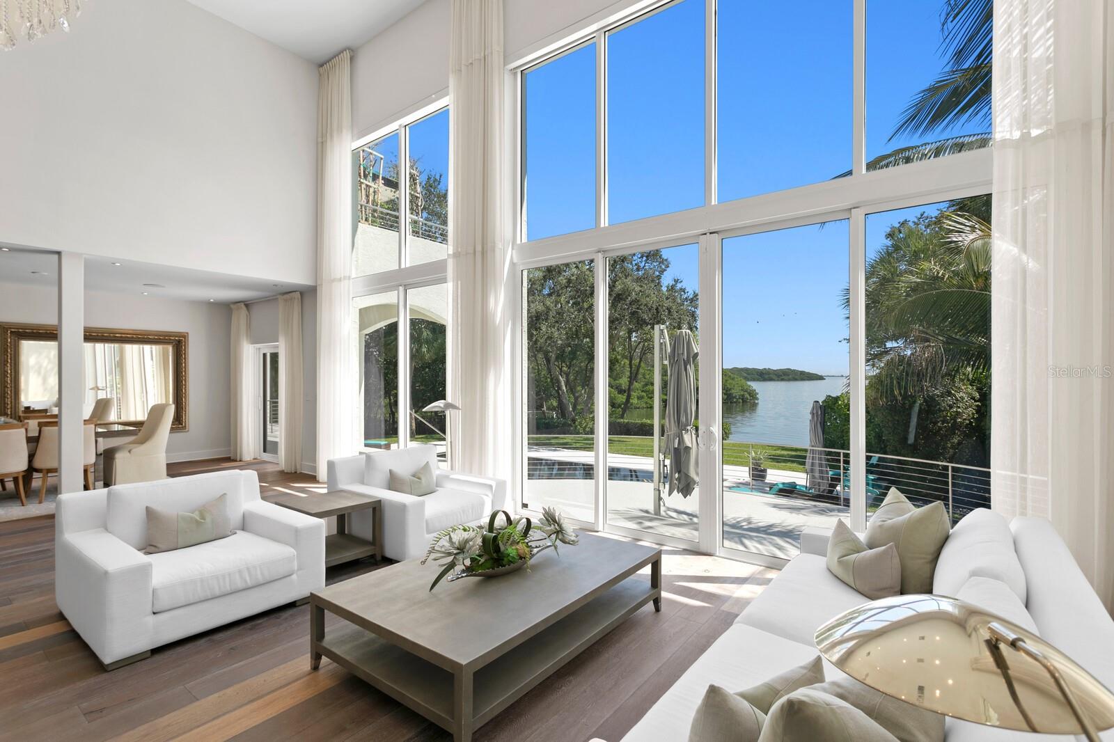 TIERRA VERDE - Residential