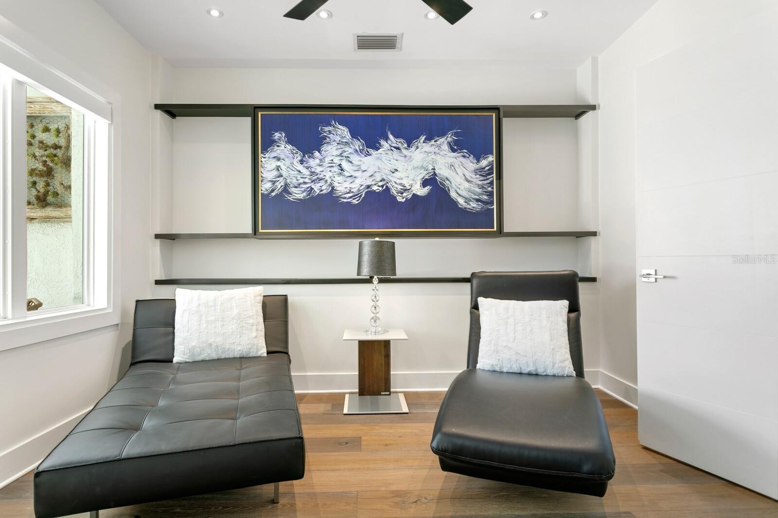 TIERRA VERDE - Residential