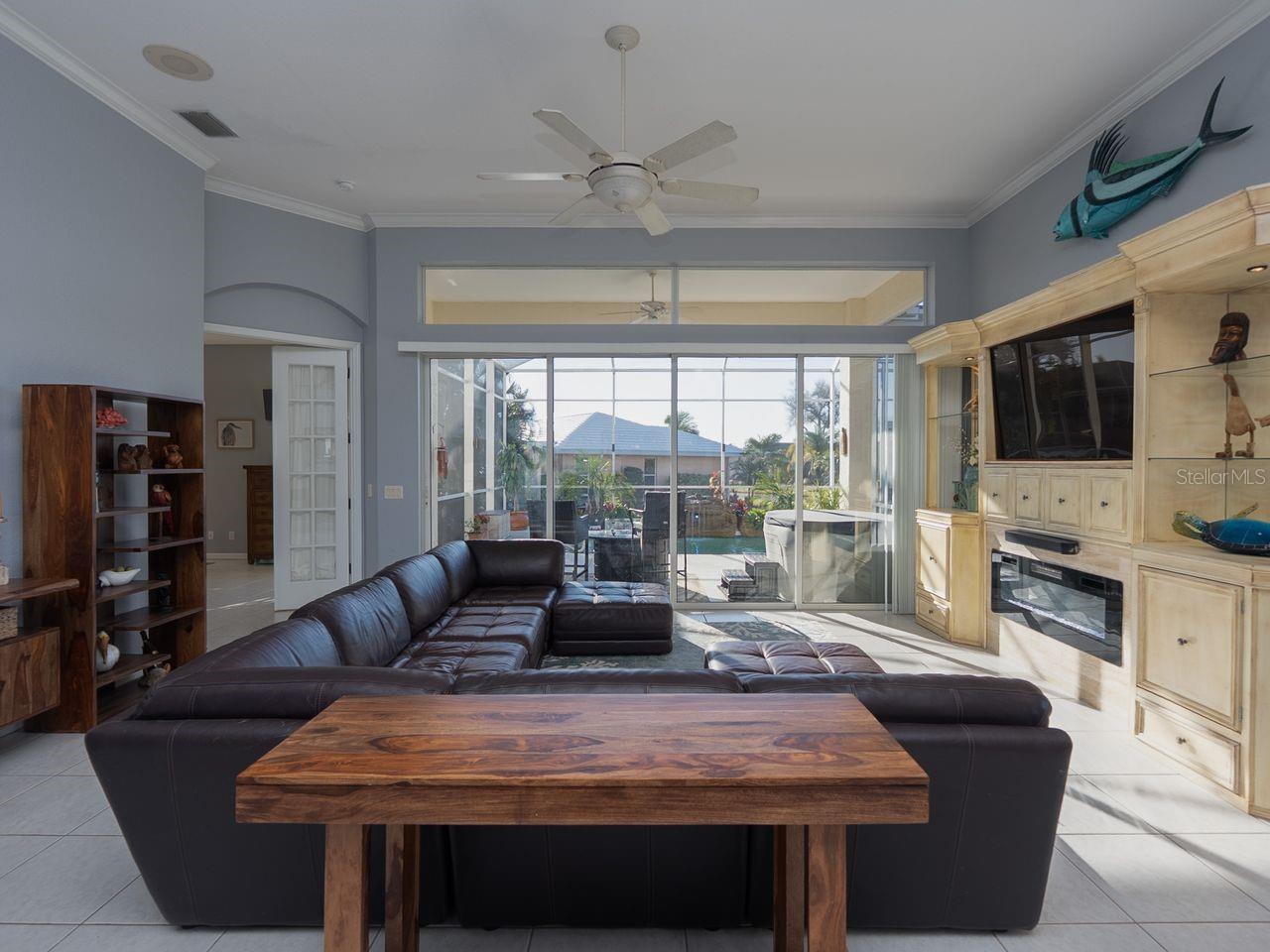 ENGLEWOOD ISLES SUB - Residential