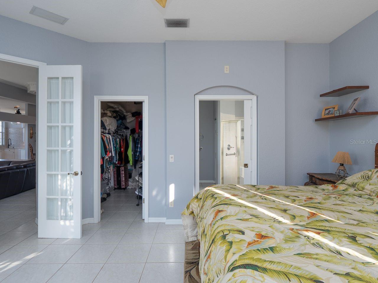 ENGLEWOOD ISLES SUB - Residential