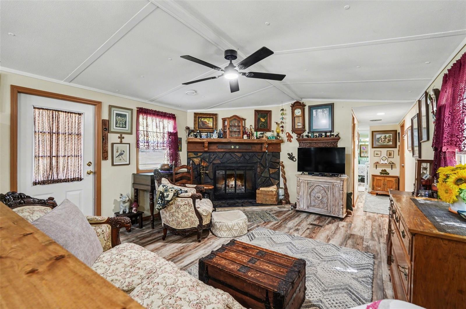 COOPER TERRACE - Residential