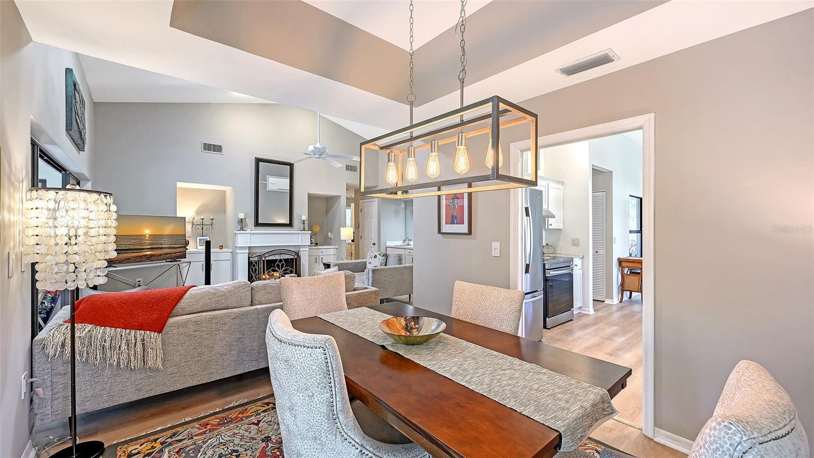 HAMMOCKS IV - Residential