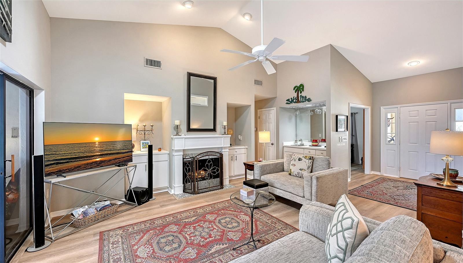 HAMMOCKS IV - Residential