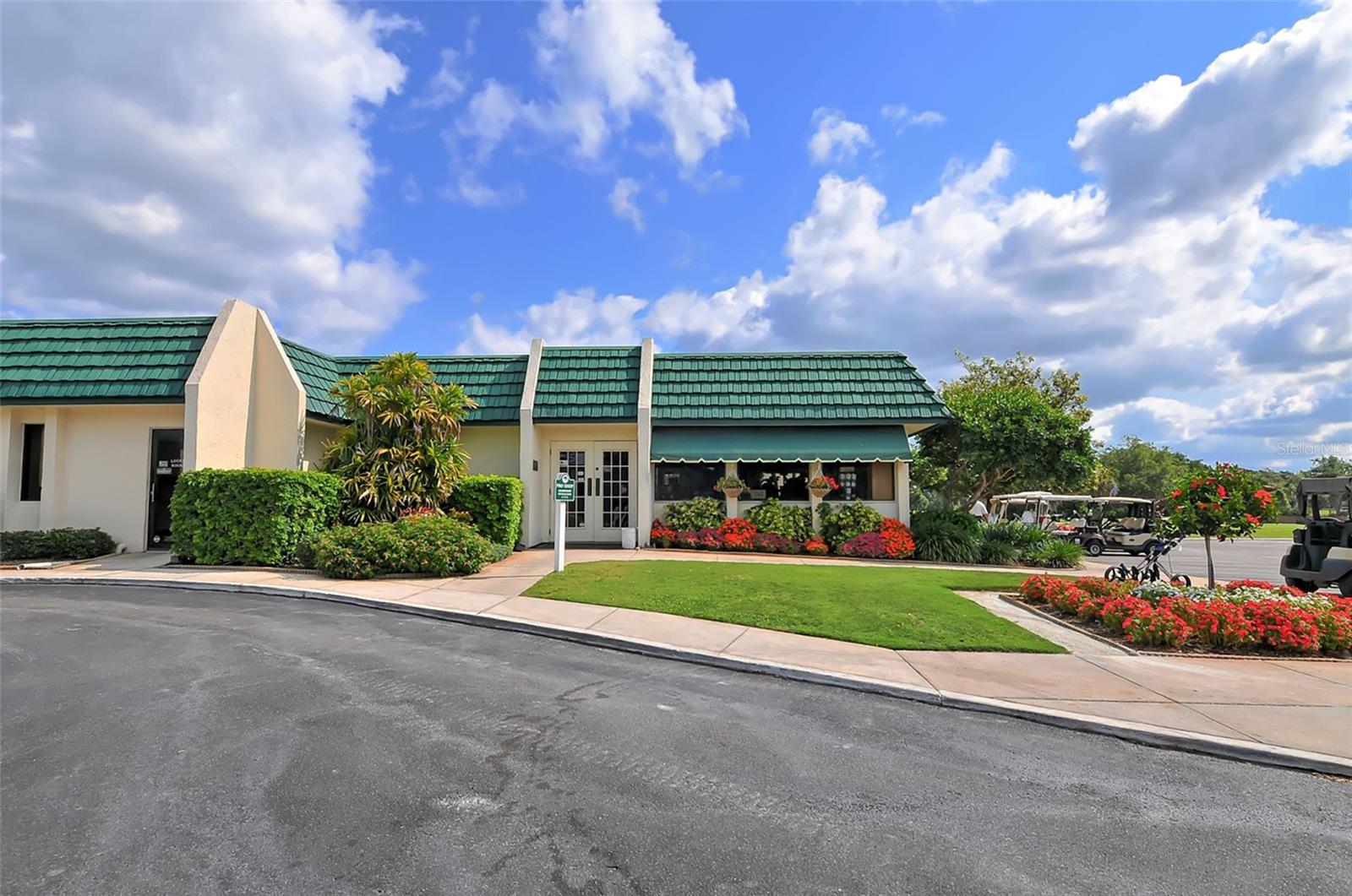 HAMMOCKS IV - Residential