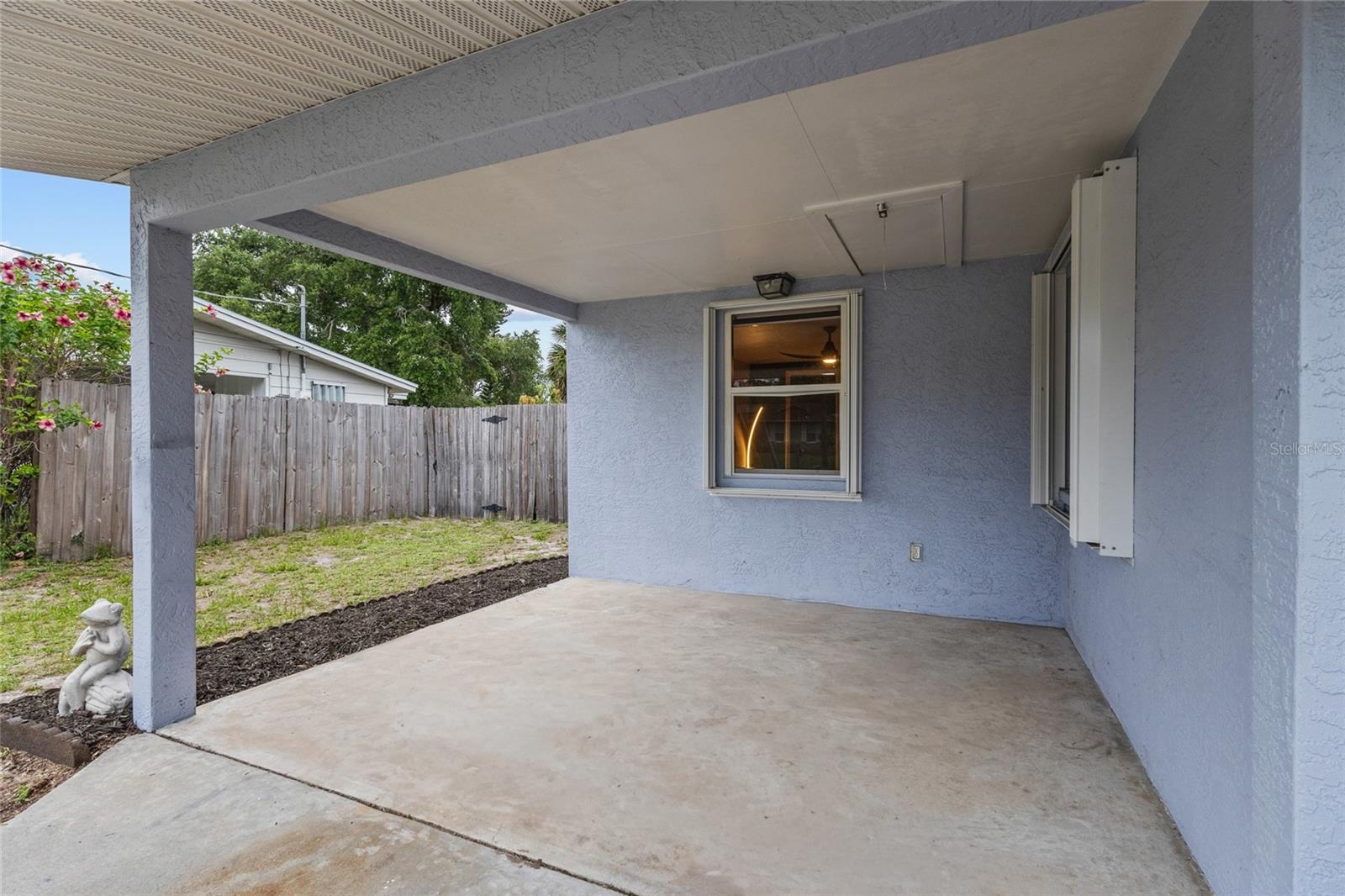 3422 FENWAY DRIVE