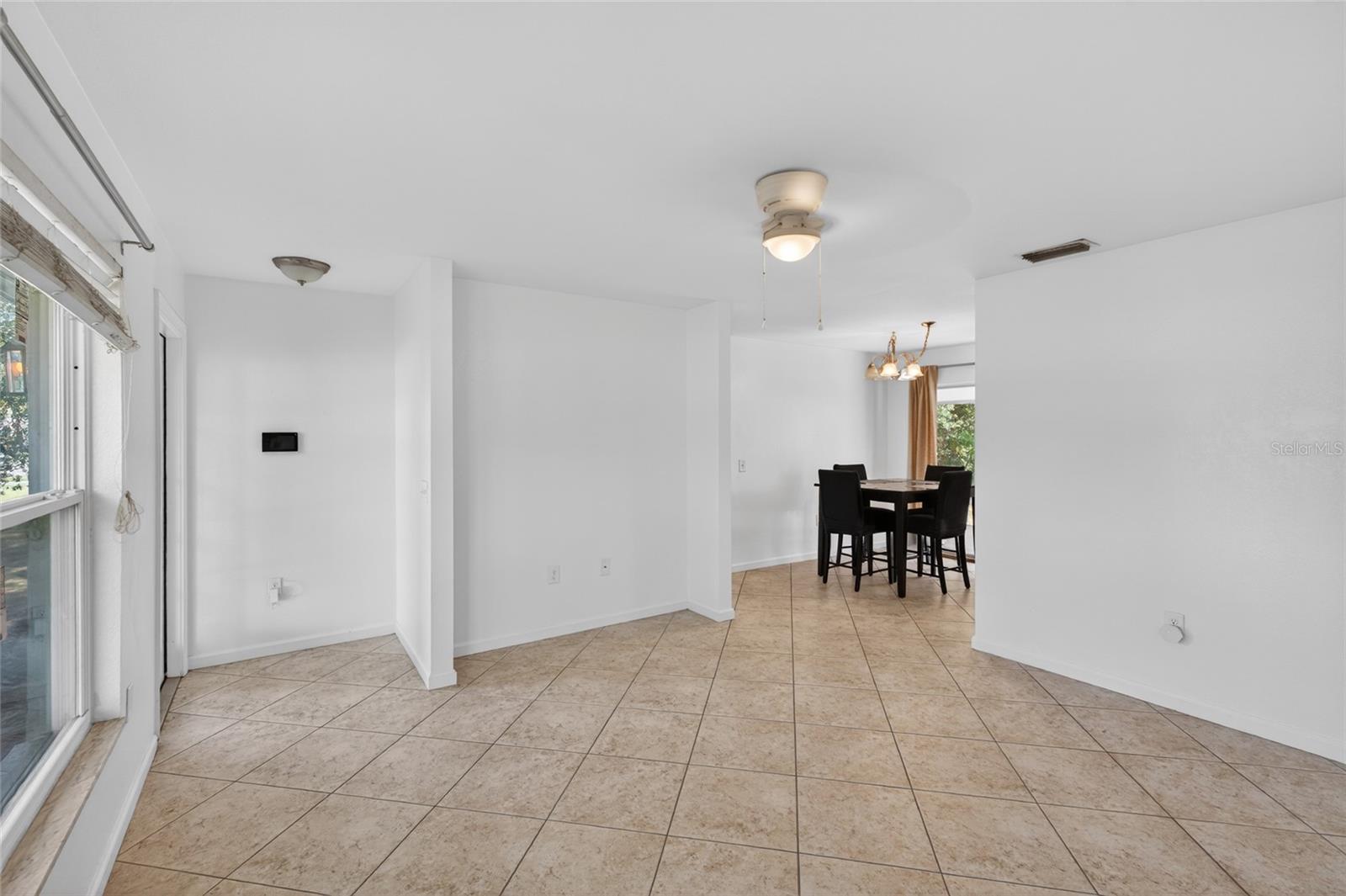 2025 BARKSDALE STREET