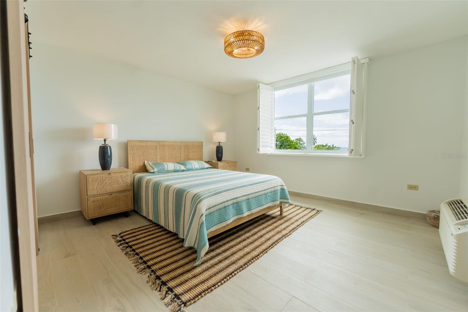 OCEAN PALACE - Residential