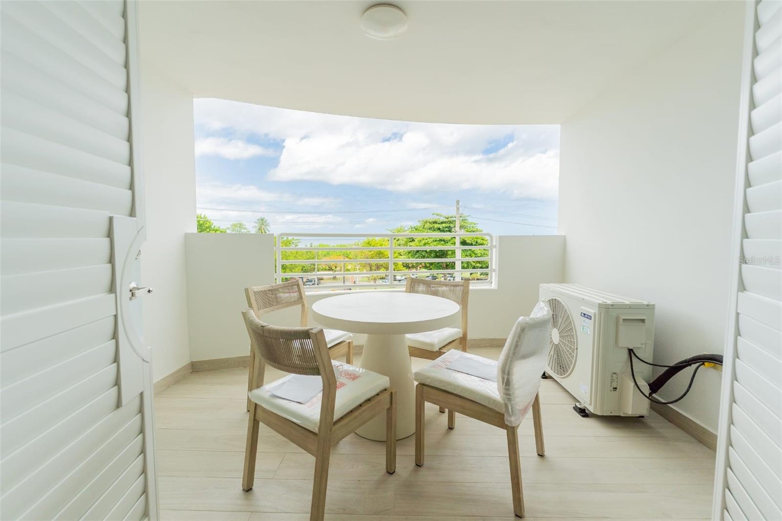 OCEAN PALACE - Residential