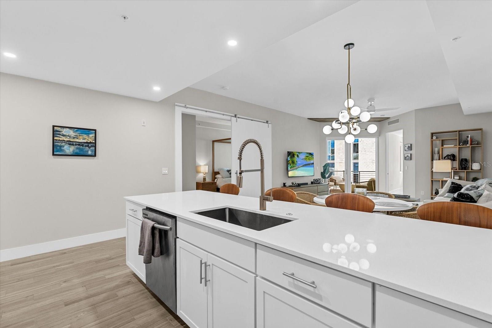 332 COCOANUT CONDOMINIUM - Residential