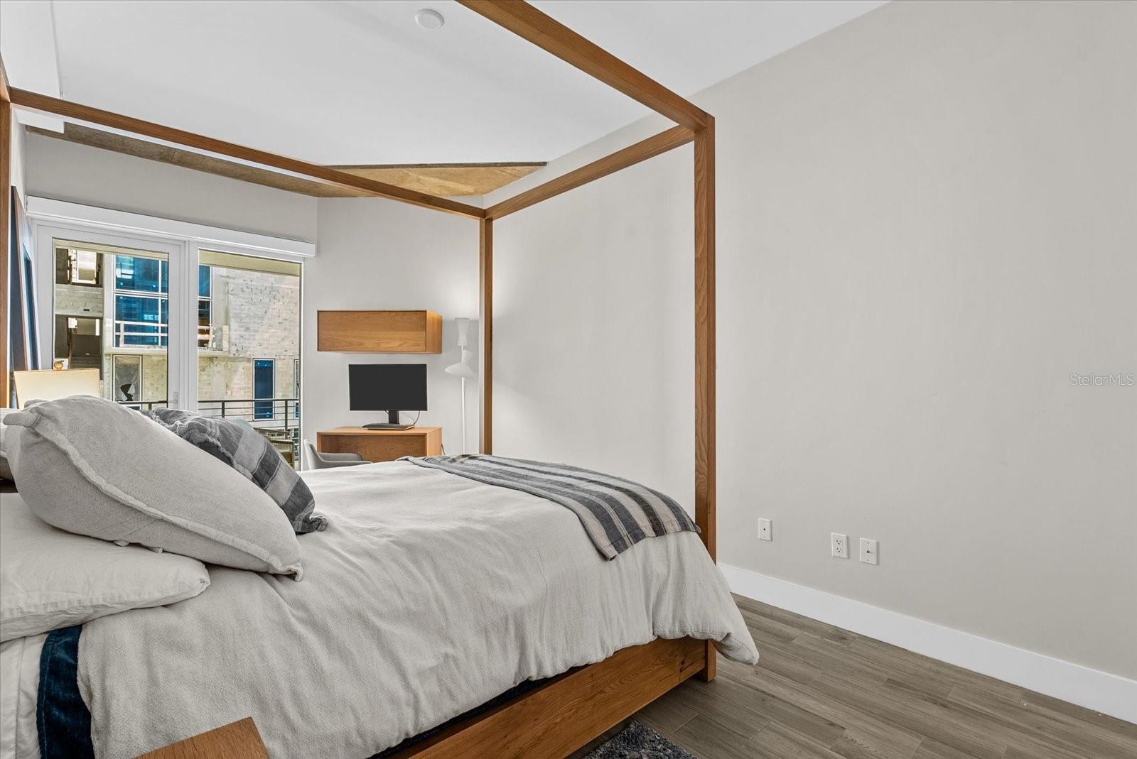 332 COCOANUT CONDOMINIUM - Residential
