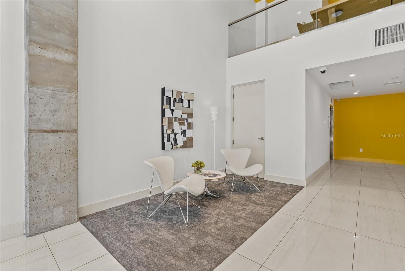332 COCOANUT CONDOMINIUM - Residential