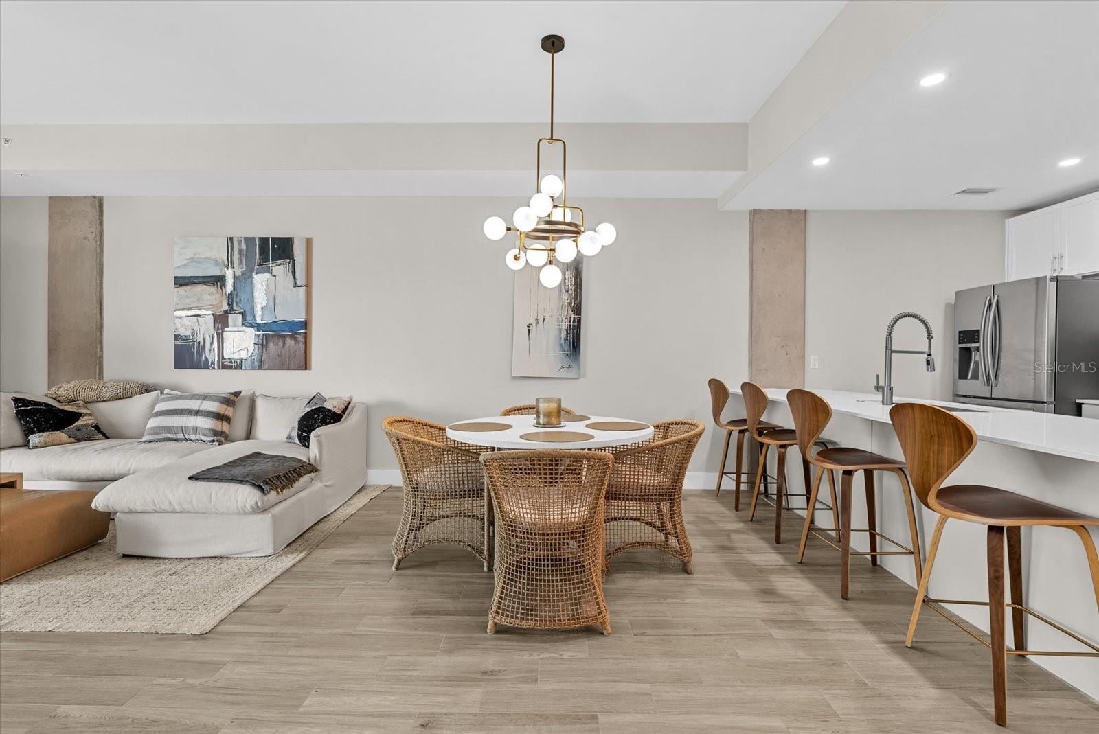 332 COCOANUT CONDOMINIUM - Residential