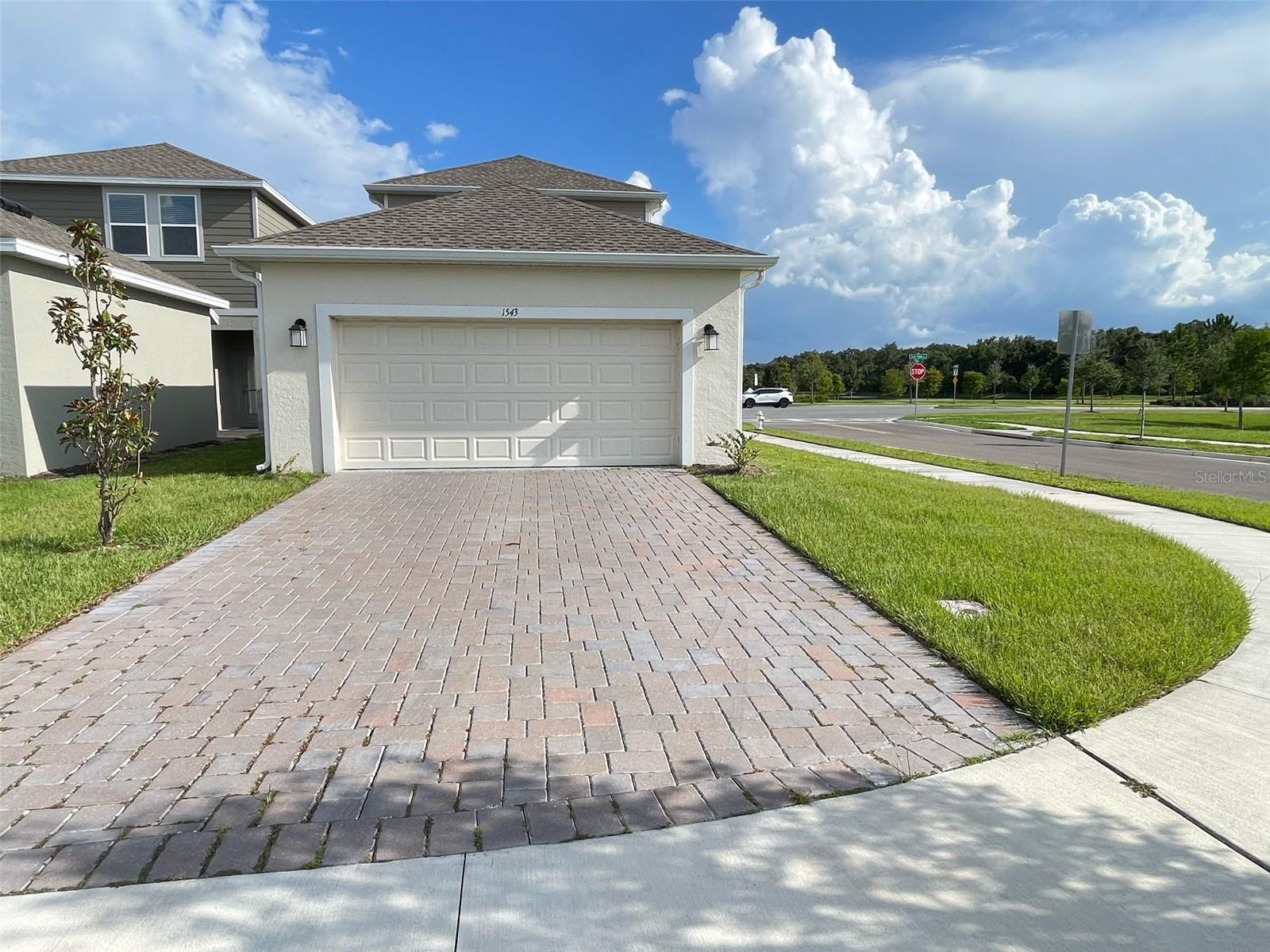 1543 CROSS PRAIRIE PARKWAY