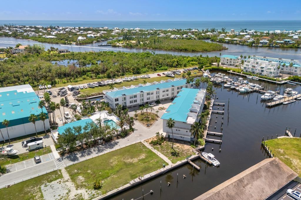 CAPE HAZE MARINA VILLAGE PH 01 - Residential