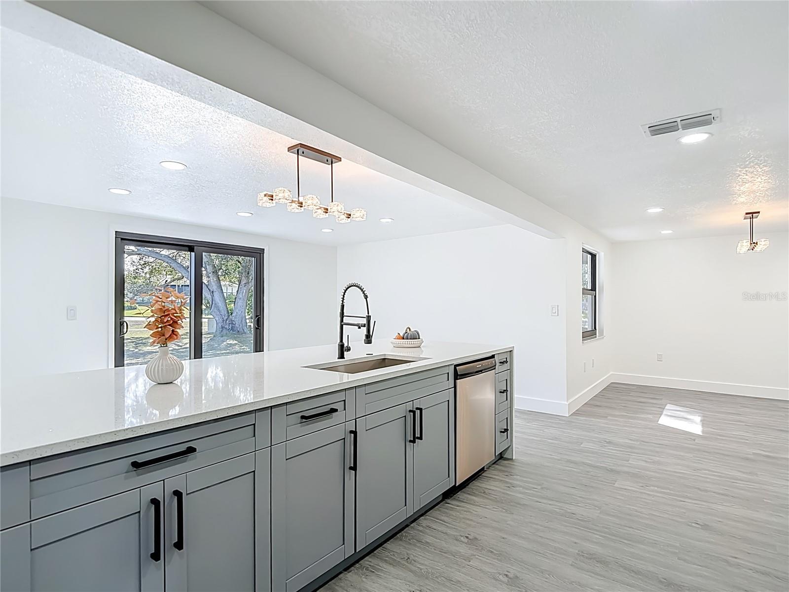 SAN CLEMENTE VILLAGE - Residential