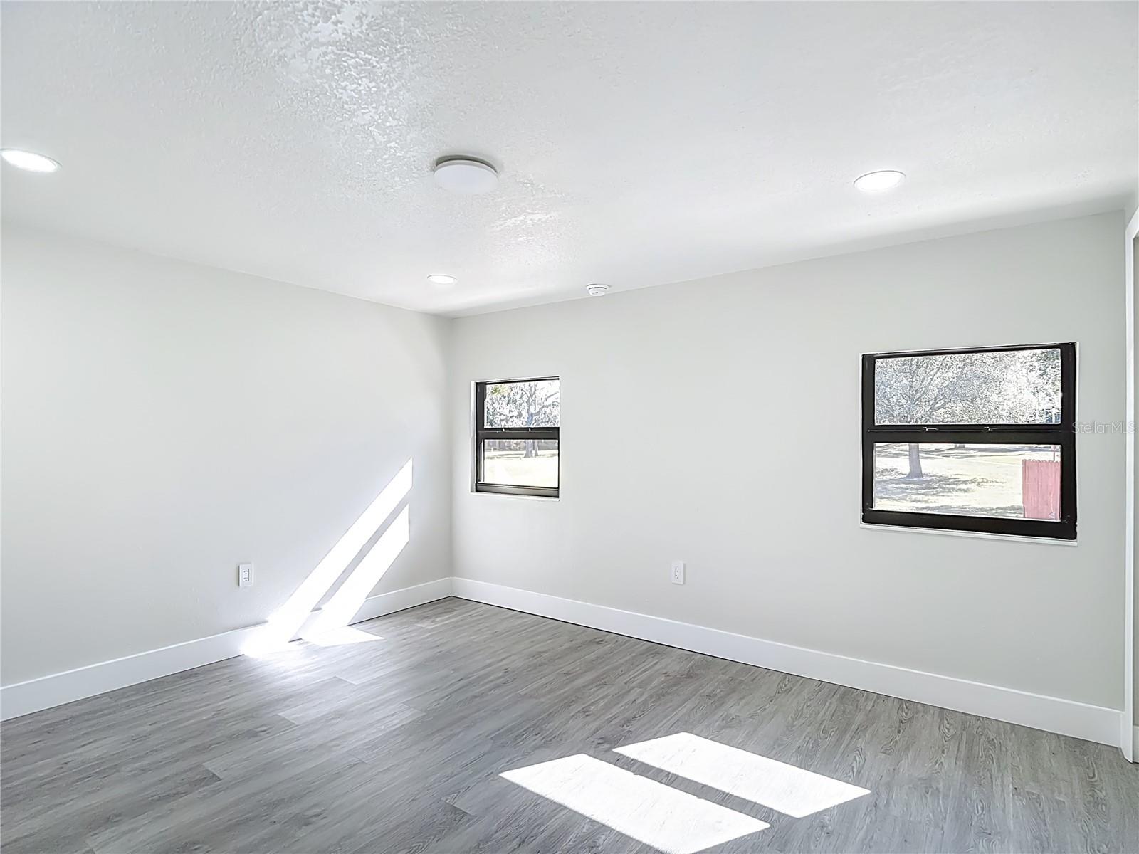 SAN CLEMENTE VILLAGE - Residential