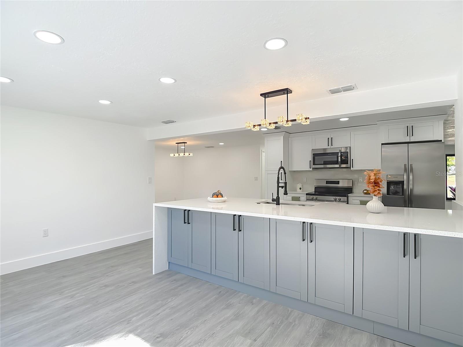 SAN CLEMENTE VILLAGE - Residential