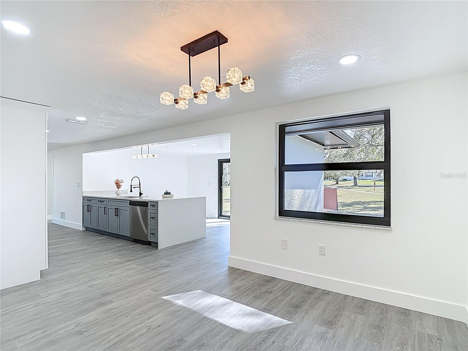 SAN CLEMENTE VILLAGE - Residential