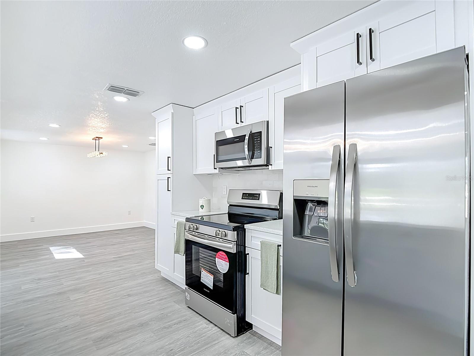 SAN CLEMENTE VILLAGE - Residential