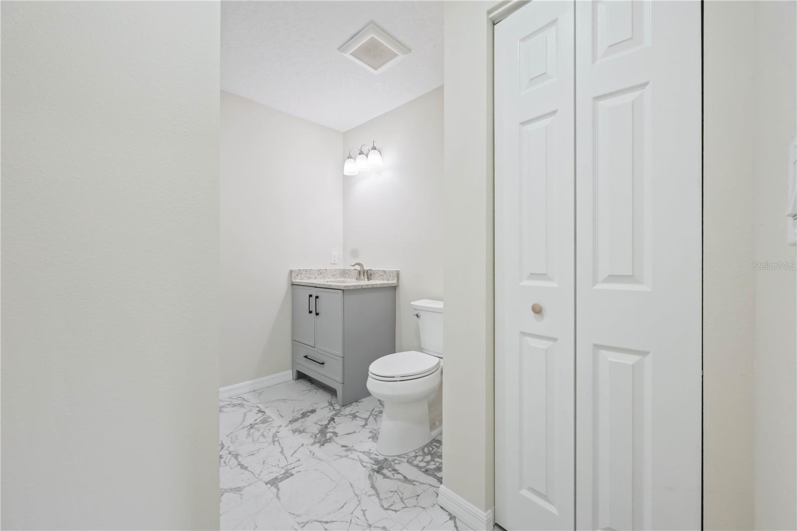 JULIA CURRY PLAT - Residential Income