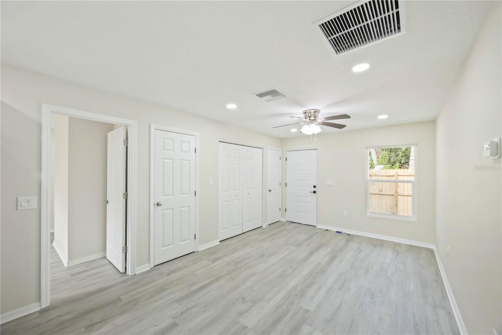 JULIA CURRY PLAT - Residential Income