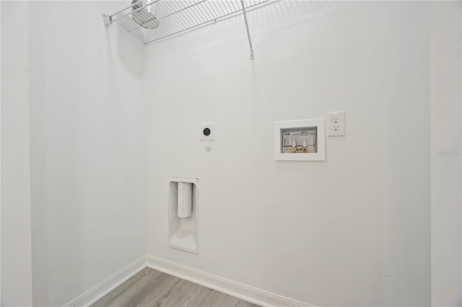 JULIA CURRY PLAT - Residential Income