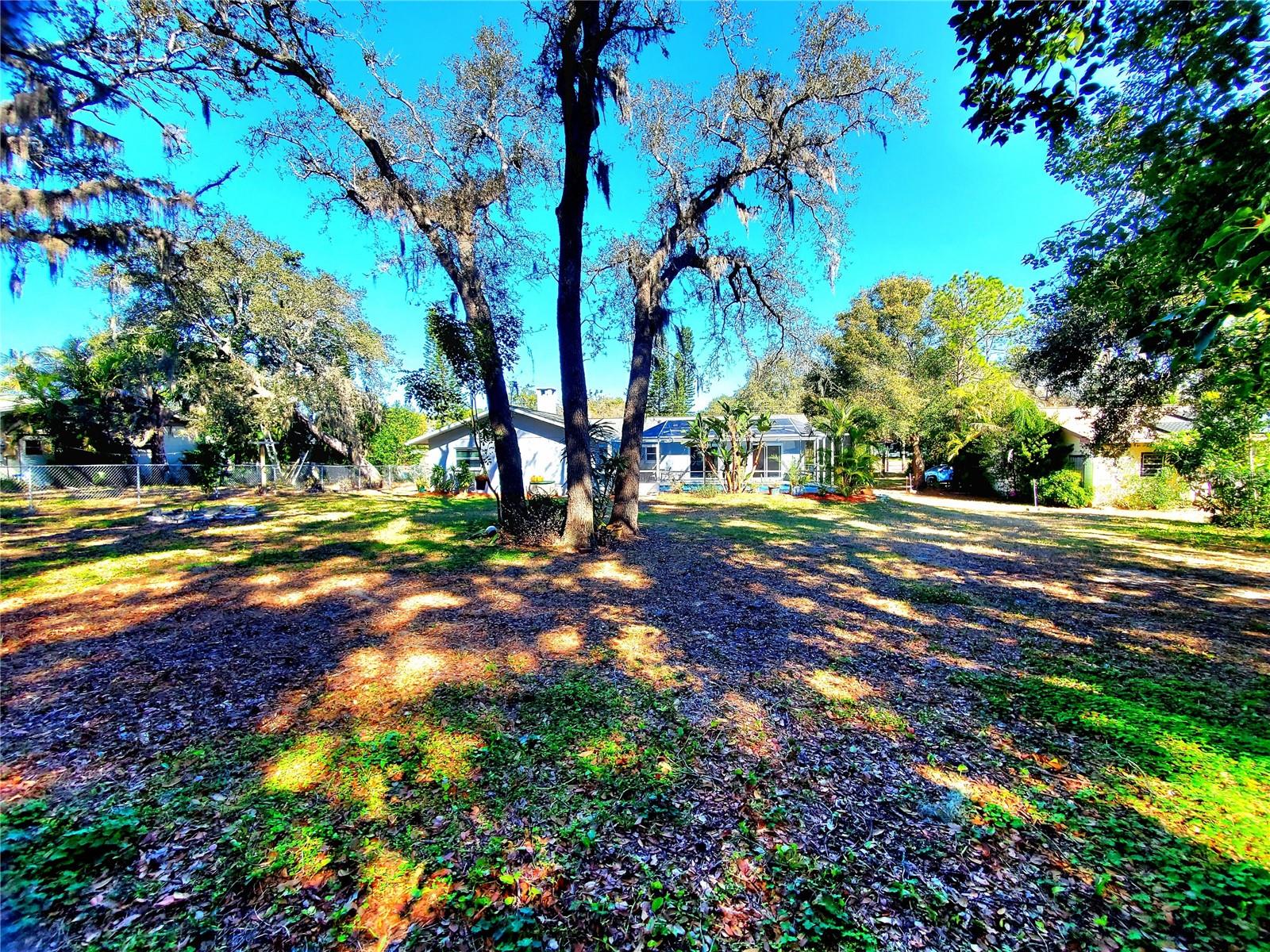 RED OAK HILLS - Residential