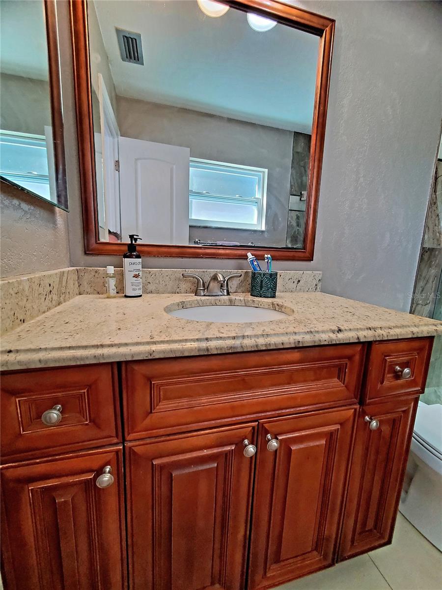 RED OAK HILLS - Residential