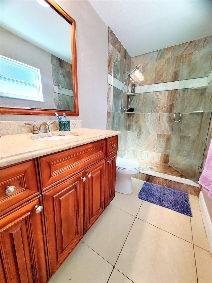 RED OAK HILLS - Residential