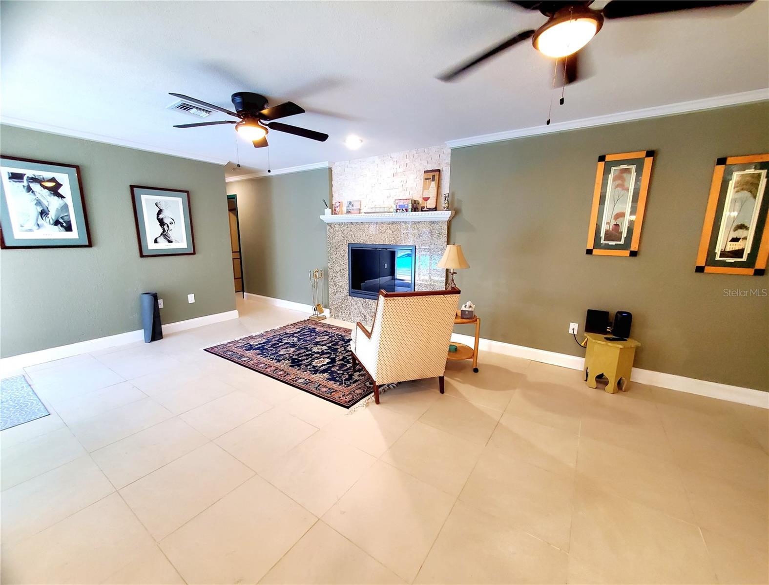 RED OAK HILLS - Residential