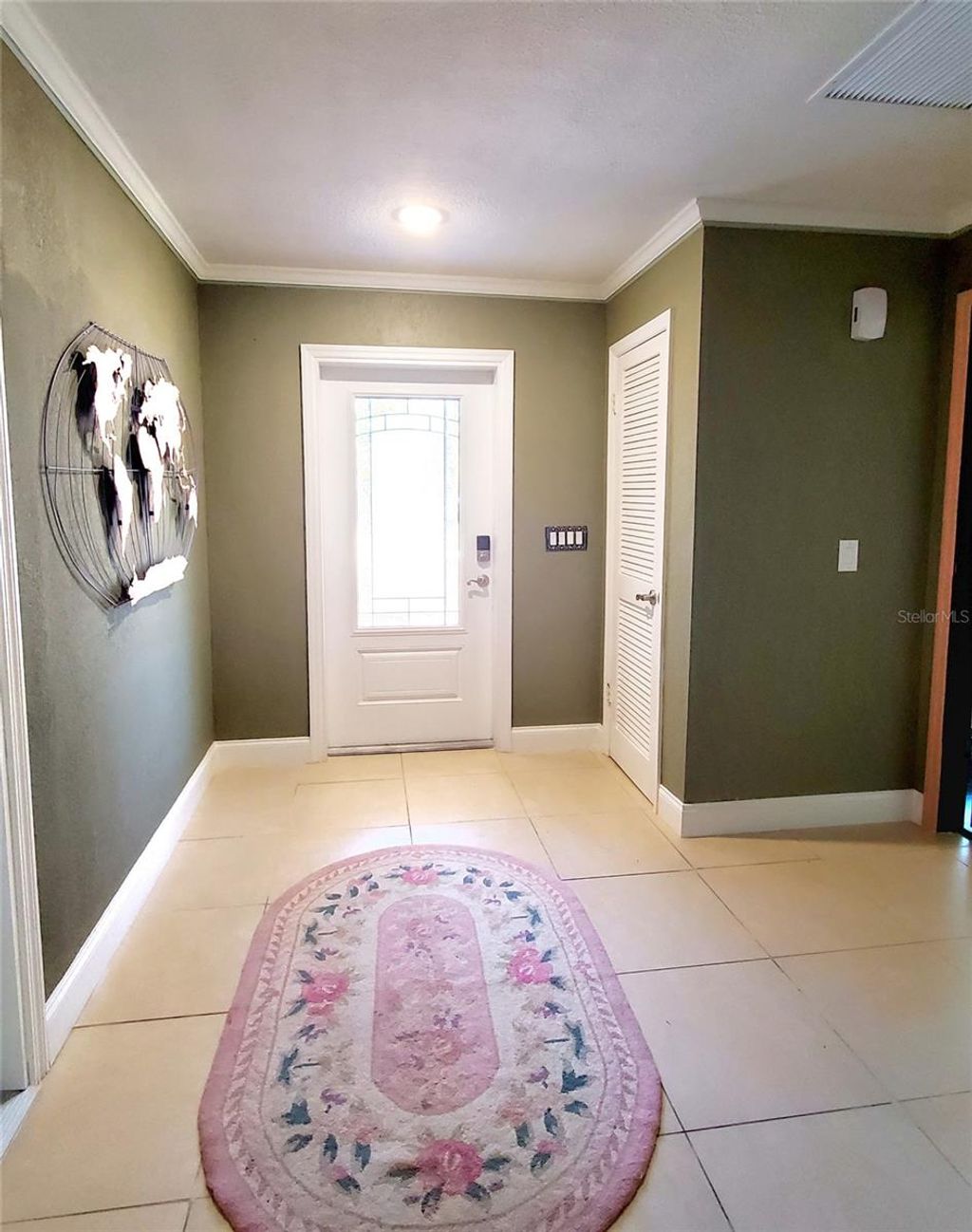 Photo of 804 Robin Avenue, Palm Harbor, FL 34683 (MLS # TB8476285)