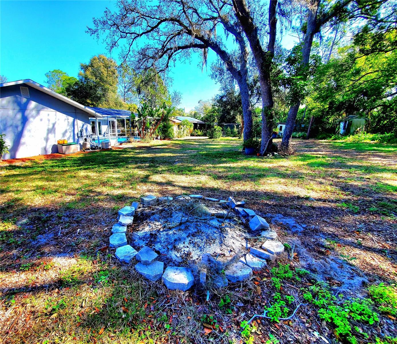 RED OAK HILLS - Residential