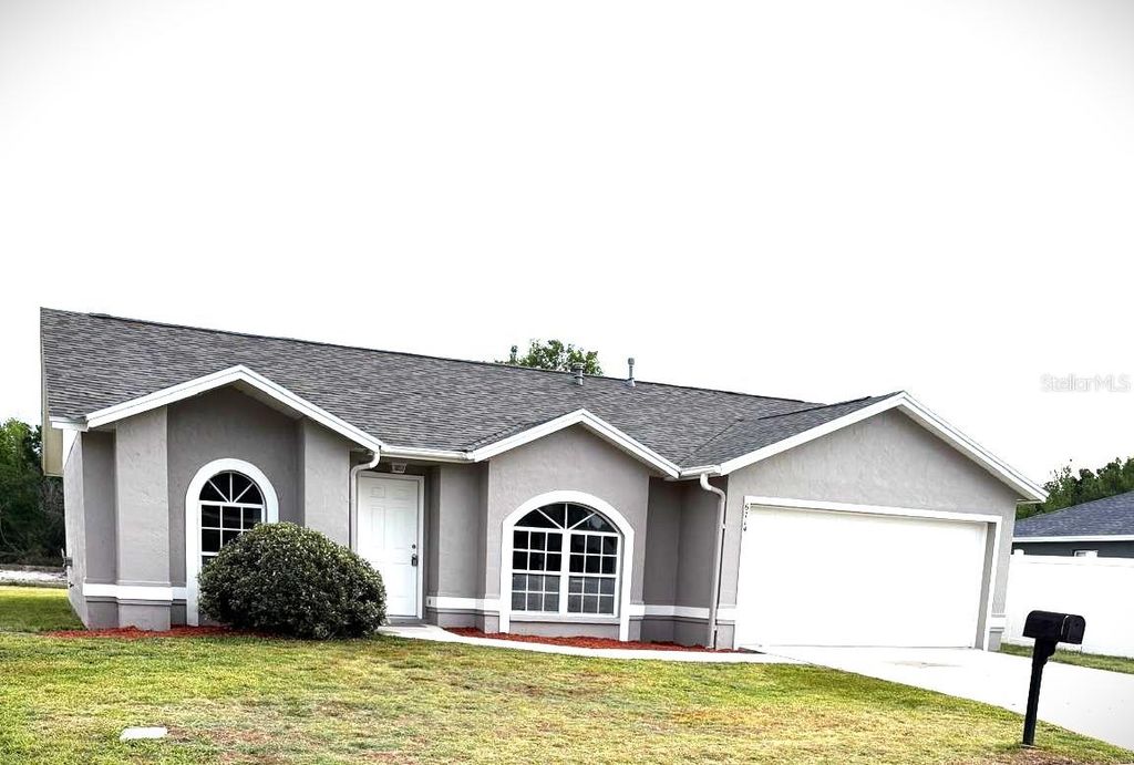 Photo of 6714 Shepherd Oaks Street, Lakeland, FL 33811 (MLS # L4961496)