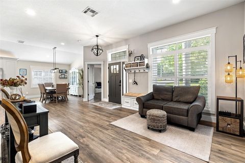 Tiny photo for 11812 Lakeshore Drive, Clermont, FL 34711 (MLS # S5138243)