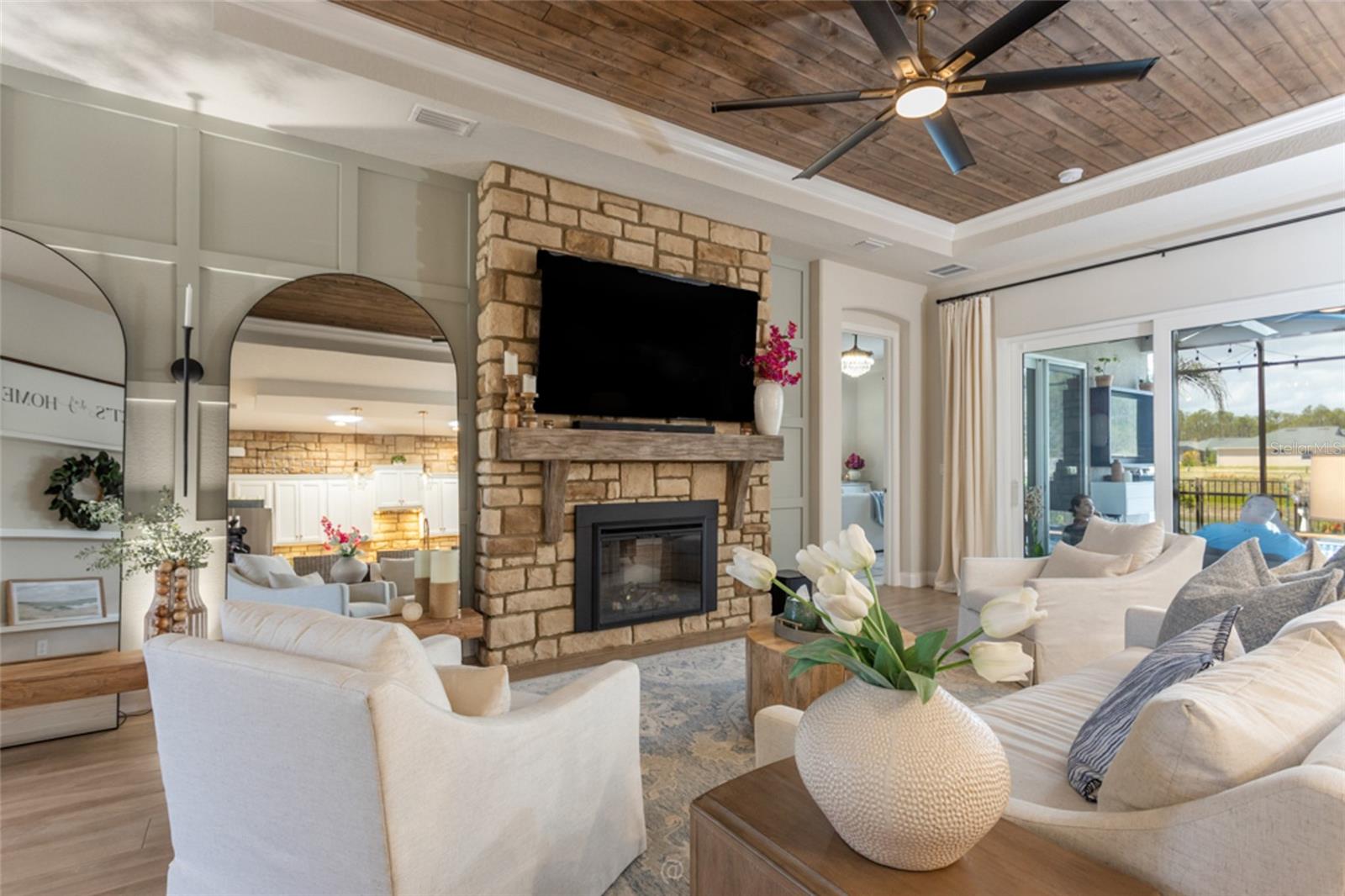 GABLES/TOWN CENTER - Residential