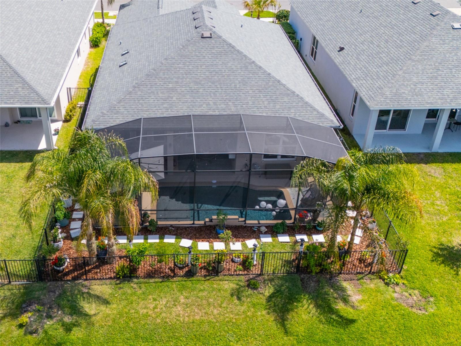 GABLES/TOWN CENTER - Residential