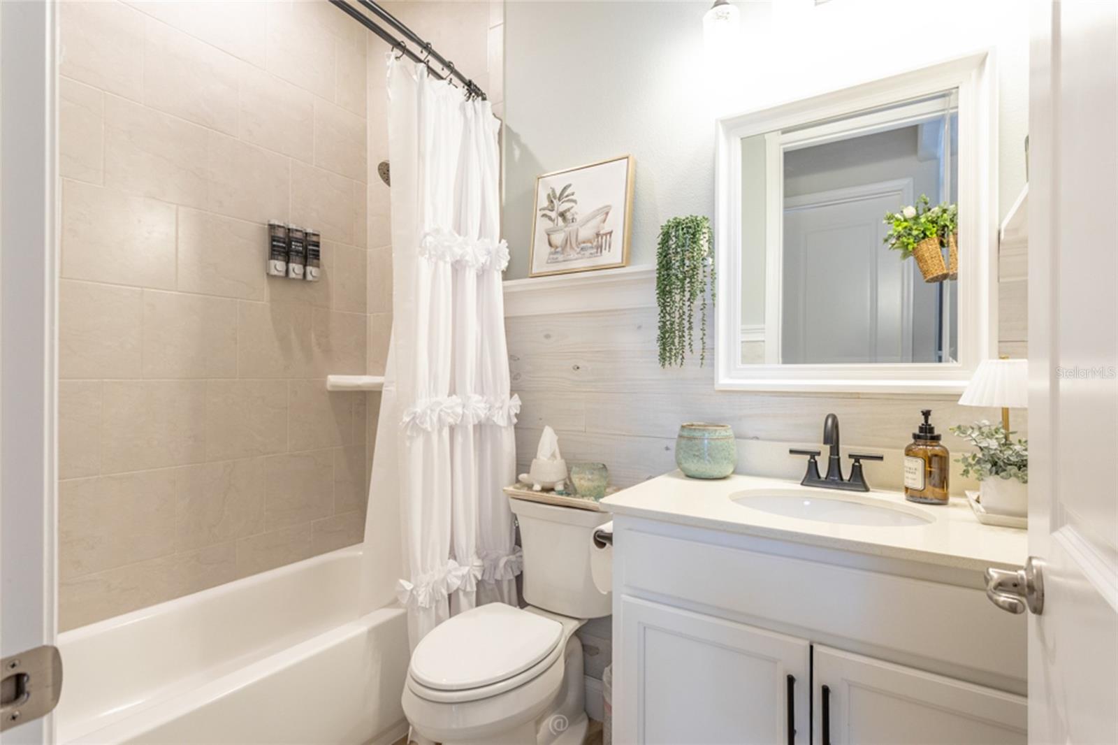 GABLES/TOWN CENTER - Residential