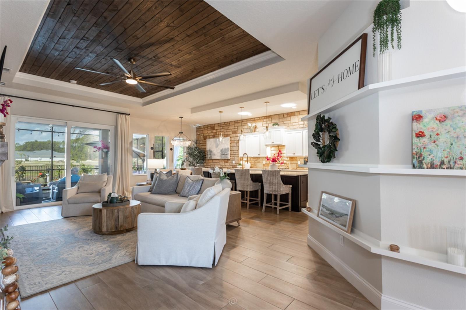 GABLES/TOWN CENTER - Residential