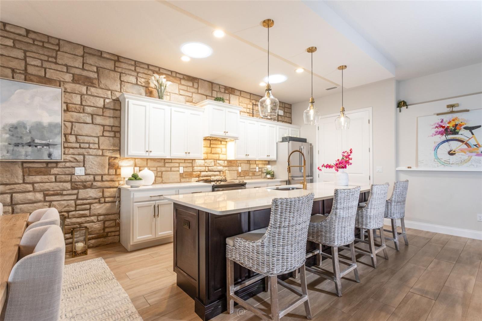 GABLES/TOWN CENTER - Residential