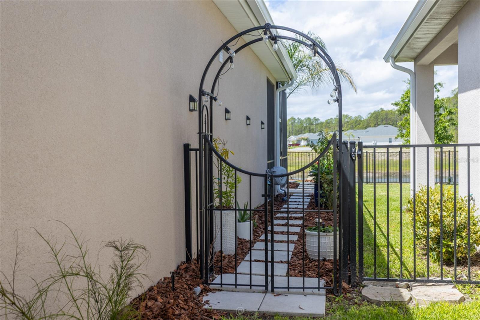 GABLES/TOWN CENTER - Residential