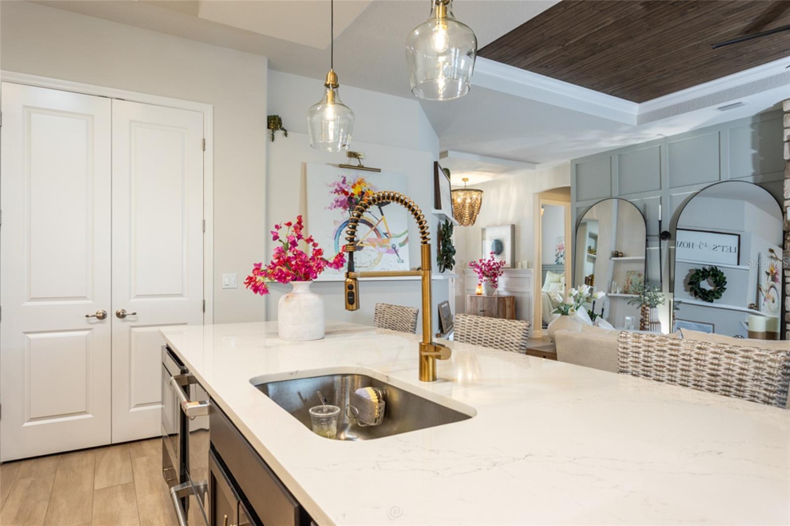 GABLES/TOWN CENTER - Residential