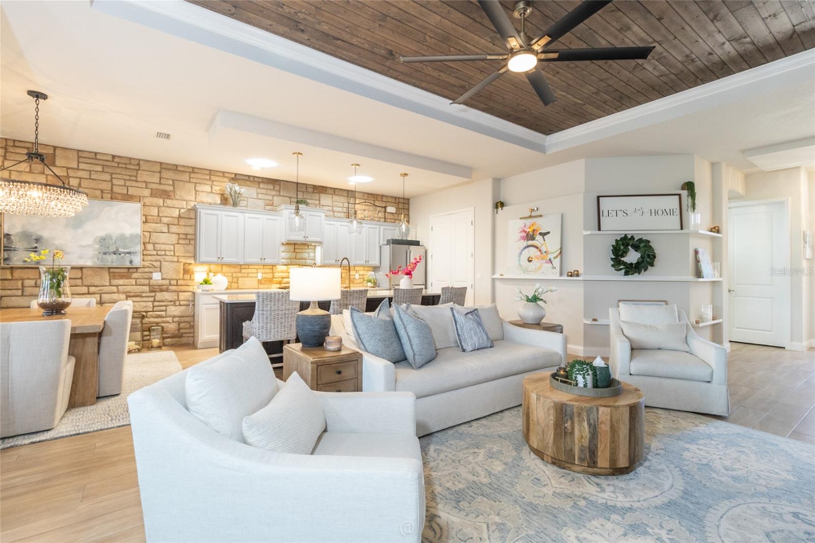 GABLES/TOWN CENTER - Residential