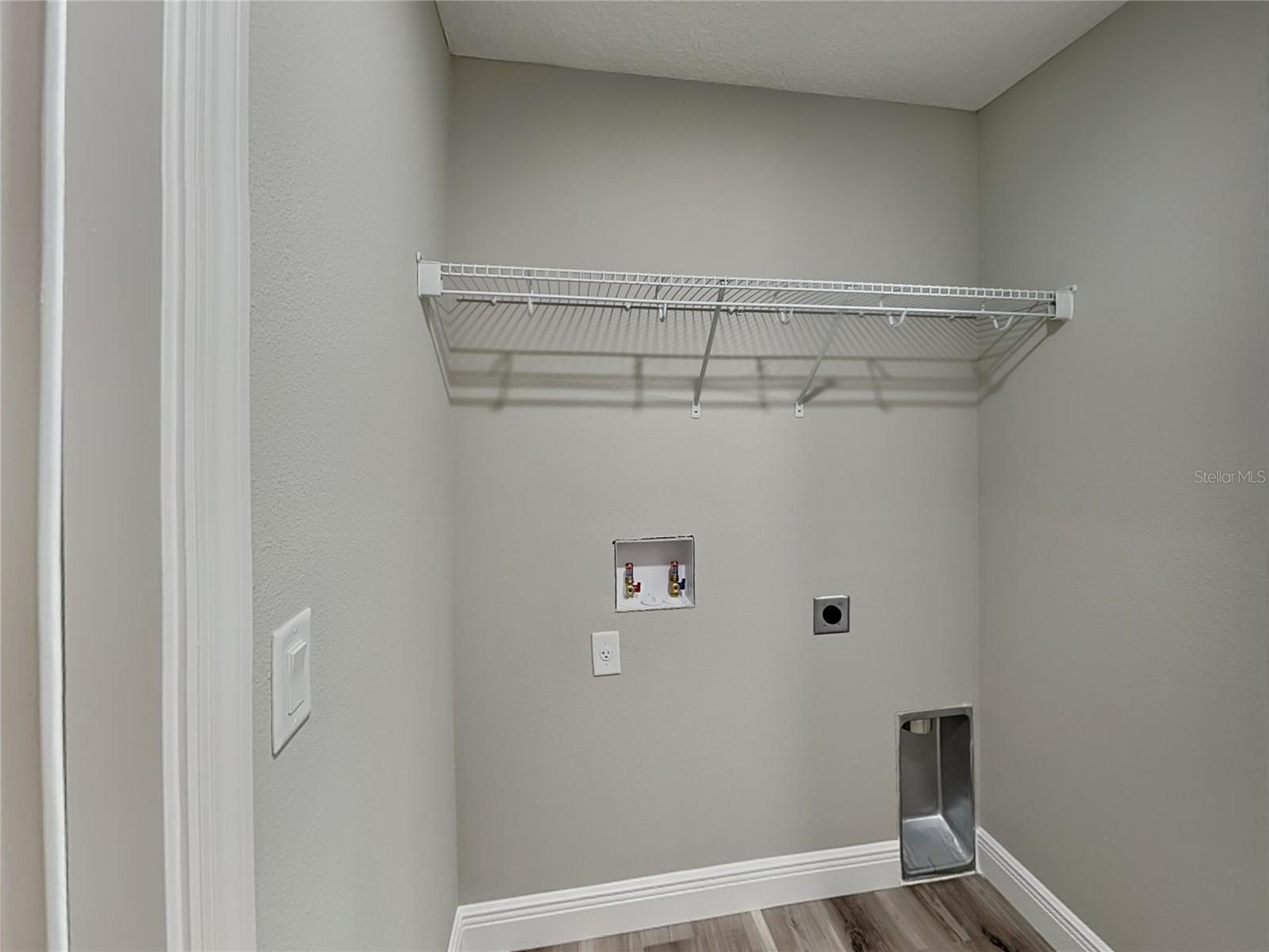 CITRUS SPGS UNIT 05 - Residential Lease